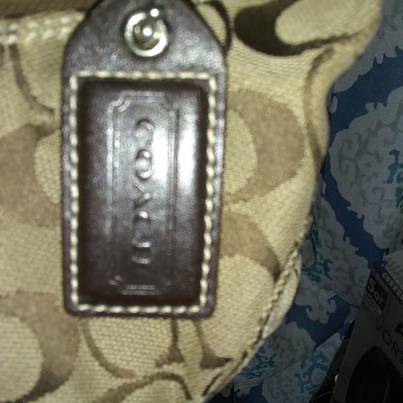 Coach tan and brown shoulder bag, Final Sale - Picture 2 of 6
